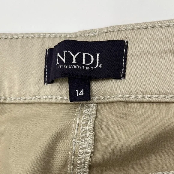 NYDJ Sheri Slim in Feather- Size 14 NWT - Picture 10 of 13